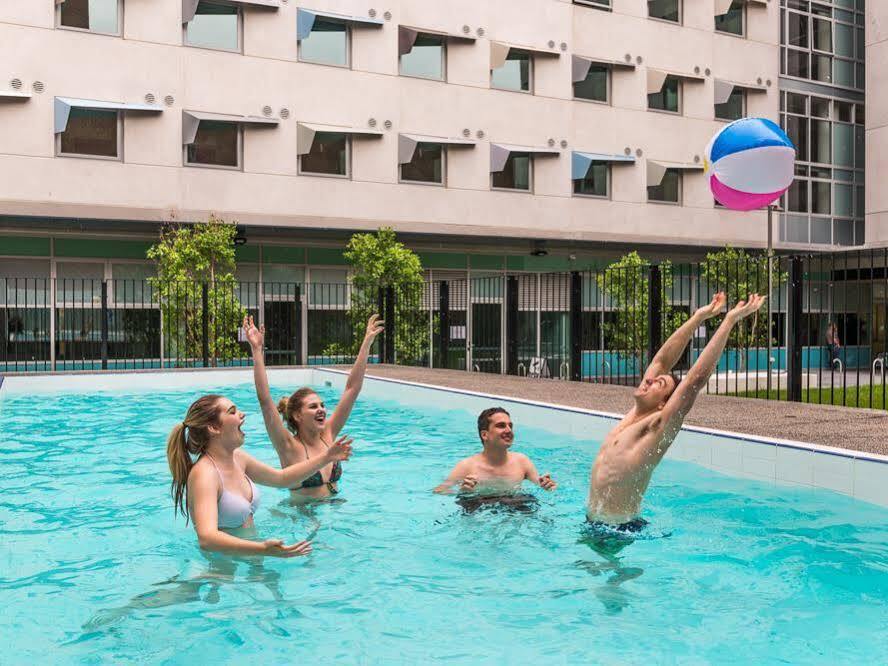 Student Village Мельбурн Экстерьер фото